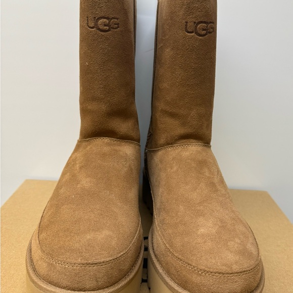 UGG CHELSEA PLATFORM SHORT SIZE 10 CHESTNUT NIB - Picture 2 of 5